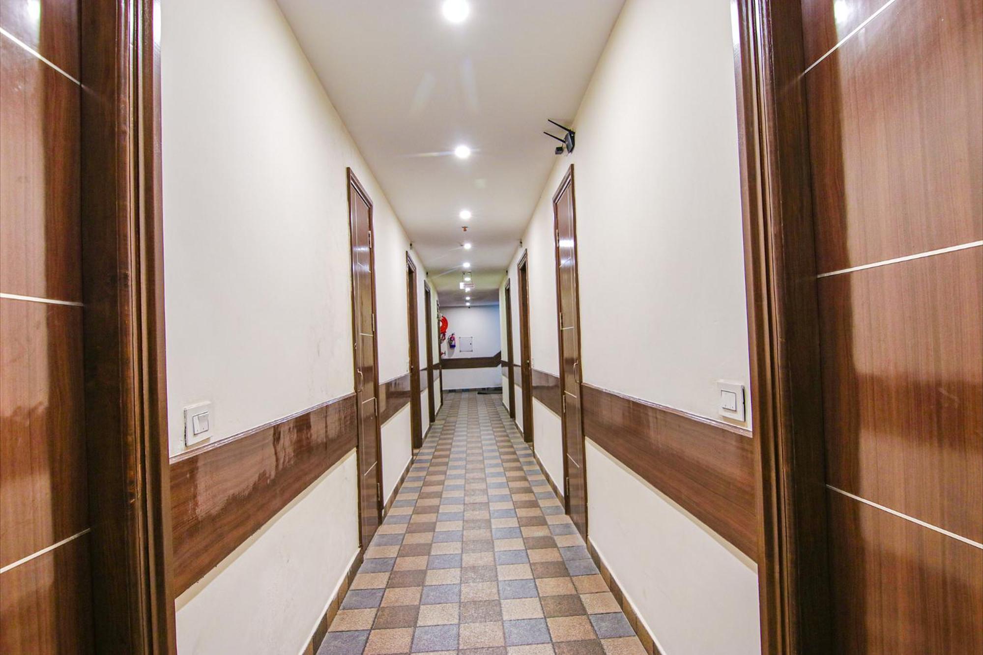 Fabhotel Lime Wood Mohali 외부 사진