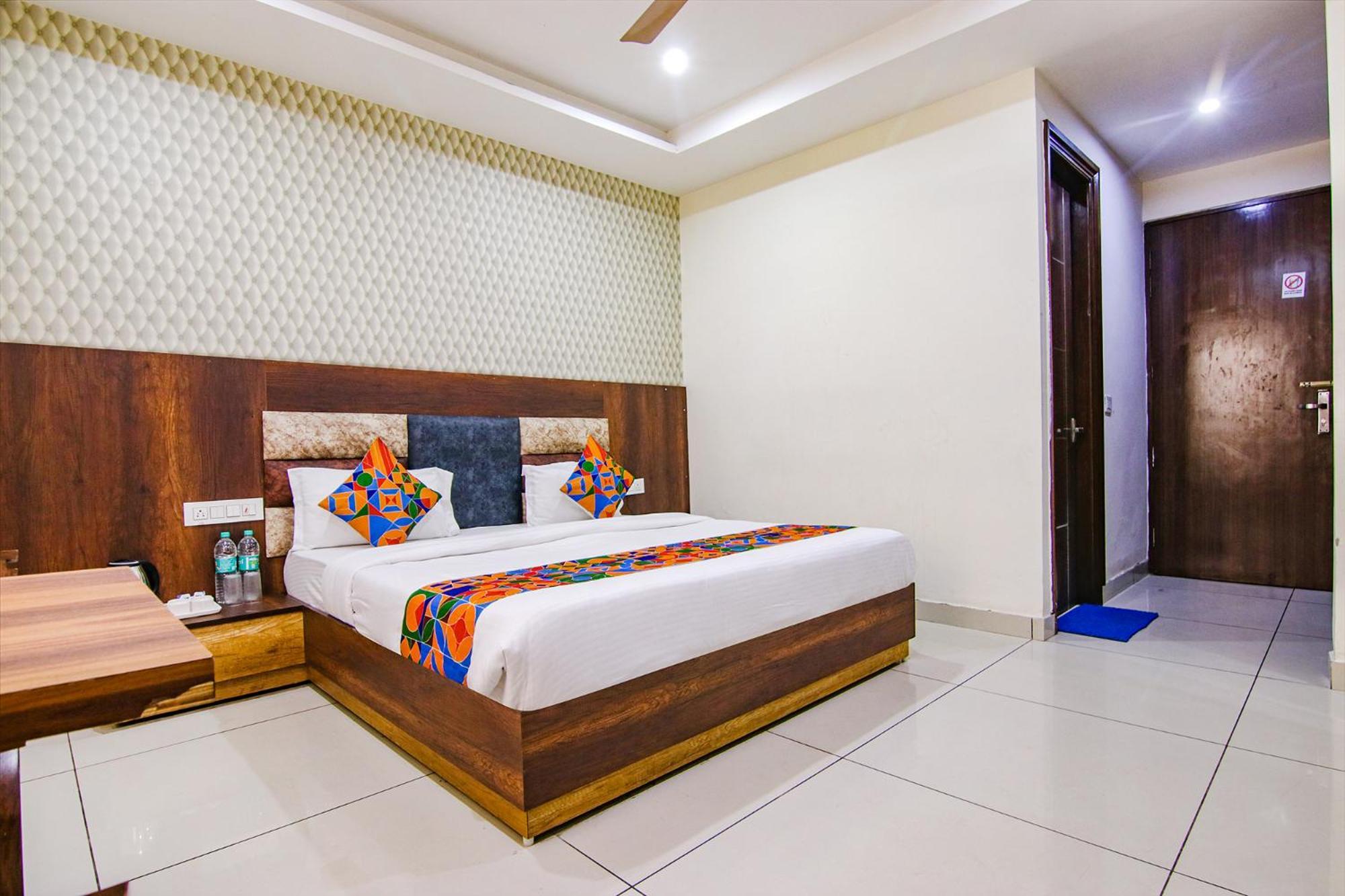 Fabhotel Lime Wood Mohali 외부 사진
