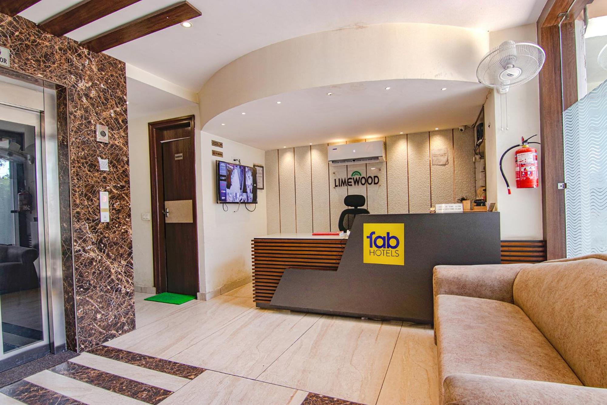 Fabhotel Lime Wood Mohali 외부 사진